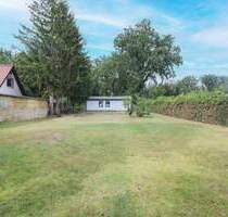 Großzügiges Baugrundstück mit Altbestand - Neubebauung auf ca. 1.465 m² möglich - Falkensee