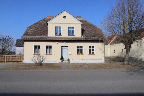 Frontansicht - 5 Zimmer Einfamilienhaus zum Kaufen in Wandlitz