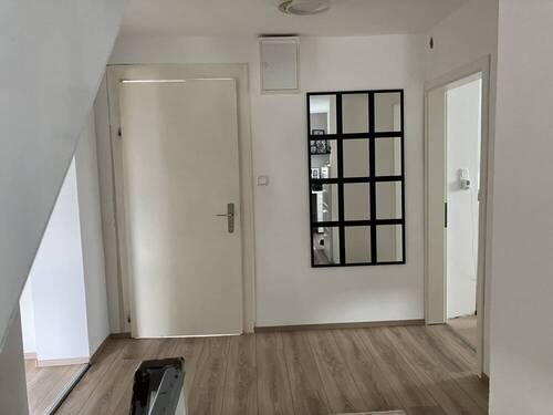 DG: Blick vom Home-Office zur Galerie - 