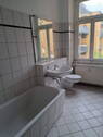 Tageslicht-Bad mit Wanne - 