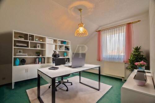 Arbeitszimmer DG - 