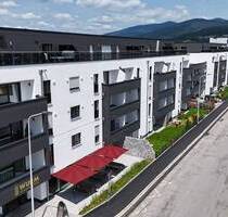 Charmant & Lichtdurchflutet: Traumhafte 3- Zi. Wohnung mit Balkon - Deggendorf