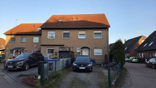 Hausansicht Vorderseite - 4 Zimmer Einfamilienhaus zum Kaufen in Havelsee