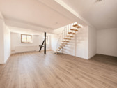 Vision: Wohnzimmer mit neuem Boden - 2 Zimmer Etagenwohnung zur Miete in Chemnitz