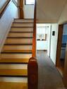 Flur mit Treppe OG - 