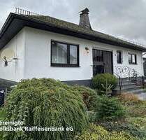 Tolles Einfamilienhaus mit schönem Grundstück! - Pfalzfeld