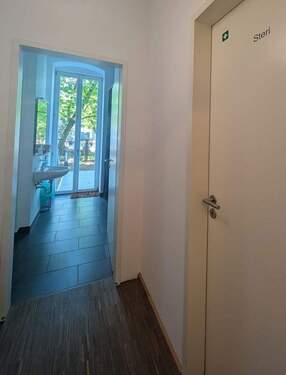 Zugang zum Sanitärbereich - 