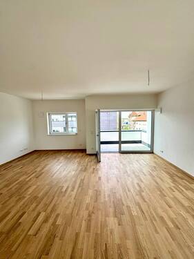 20250415_091459915_iOS - 2 Zimmer Etagenwohnung zur Miete in Deggendorf