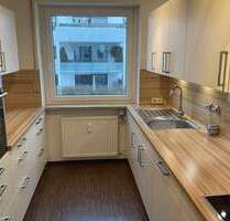 Zentrumsnahe 3,5 Zimmerwohnung mit Loggia und Stelloplatz - Amberg