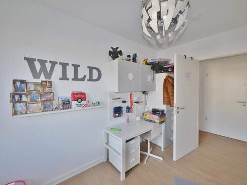 Kinder-/Gäste-/Arbeitszimmer - 