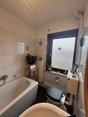 Badezimmer (3).JPG - 