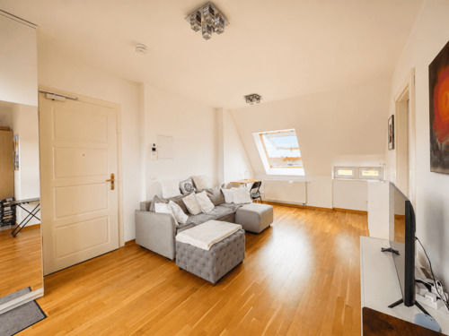 Wohnzimmer - 2 Zimmer Etagenwohnung in Leipzig