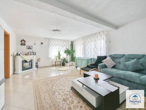 Wohnzimmer 1 b - 