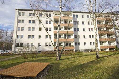 Ansicht hinten - Etagenwohnung mit 39,90 m² in Halle (Saale) zur Miete