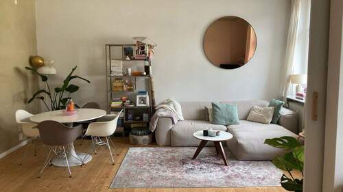 Bild 2 - 2 Zimmer Etagenwohnung zum Kaufen in Düsseldorf