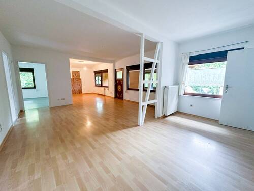 Wohnen - 3 Zimmer Einfamilienhaus in Breitscheid