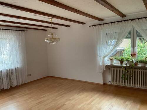 Wohnzimmer im Erdeschoss - 