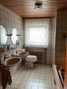 Badezimmer im Erdgeschoss - 