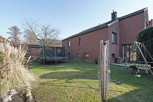 Garten - 5 Zimmer Doppelhaushälfte zum Kaufen in Hamburg Hausbruch