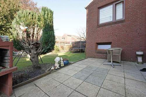 Terrasse - 5 Zimmer Doppelhaushälfte in Hamburg Hausbruch