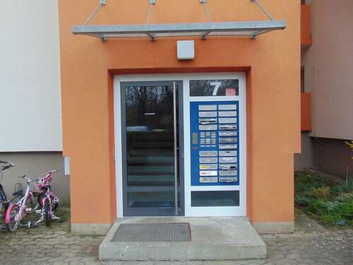 DSC00002.JPG - Moderne 2-Zimmer Wohnung mit Balkon in Neu-Isenburg zu vermieten