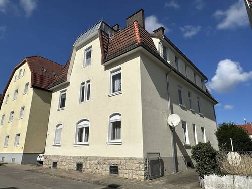 Straßenansicht - 3 Zimmer Etagenwohnung zum Kaufen in Bielefeld