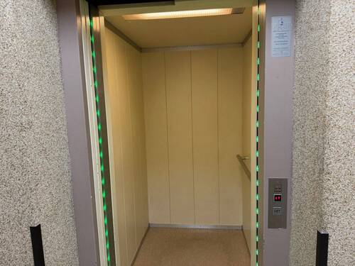 Fahrstuhl - Büro in Wunstorf