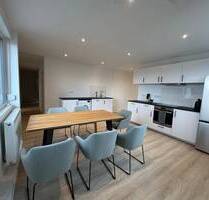 Perfekte Investition - 6-Zi-Wohnung - WG oder Kurzzeitvermietung - Stuttgart Bad Cannstatt