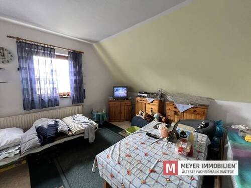 Schlafzimmer II Whg. DG - 