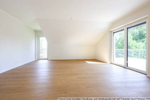 2 Wohnzimmer - 4 Zimmer Etagenwohnung zum Kaufen in Halstenbek