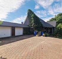 Großzügiges EFH mit vermieteter Einliegerwohnung - Wintergarten, Südterrasse & grünem Grundstück - Krempel