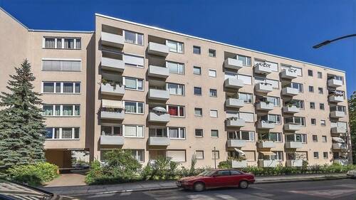 Hausansicht - Ihr Quartier mit malerischem Weitblick in Charlottenburg nahe der Spree