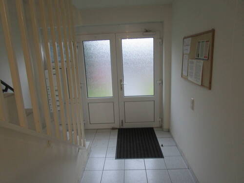 337 Hauseing mit Flur.JPG - 