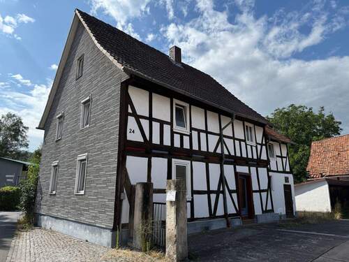 Bild 2 - 5 Zimmer Einfamilienhaus zum Kaufen in Altenburschla