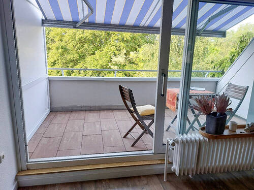 Balkon - 4 Zimmer Etagenwohnung zum Kaufen in Bremen