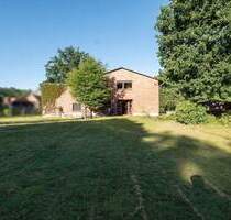 8-Zimmer Liegenschaft mit Stall und Weide - Buchholz Steinbeck