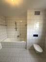 Badezimmer neu Ansicht 2 - 