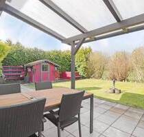 Wohnen im Grünen: Freistehendes Einfamilienhaus mit unverbaubarem Feldblick - Jülich