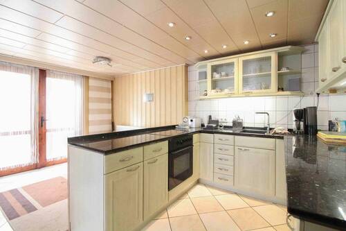 Küche mit Essbereich - 4 Zimmer Einfamilienhaus in Niedere Börde