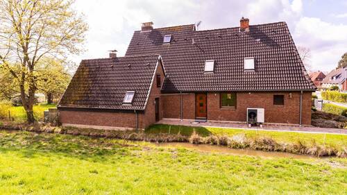 Seitenansicht - Einfamilienhaus mit 152,00 m&sup2; in Bremen zum Kaufen