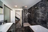 Bad en Suit edel in schwarz - 