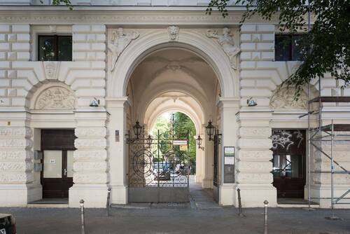 Außenansicht - 3 Zimmer Etagenwohnung zum Kaufen in Berlin