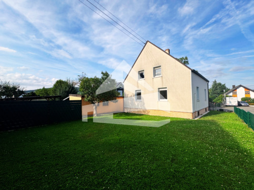 Außenansicht 2.png - Wohnglück in Riol: Einfamilienhaus mit viel Platz und Potenzial