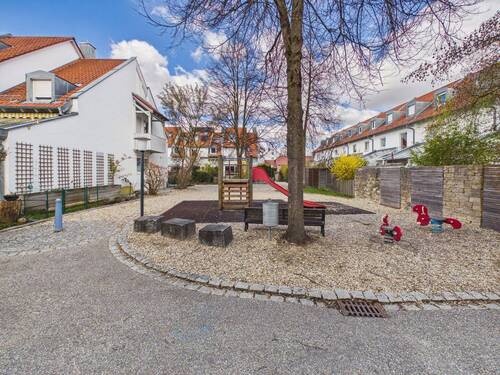 Spielplatz - 
