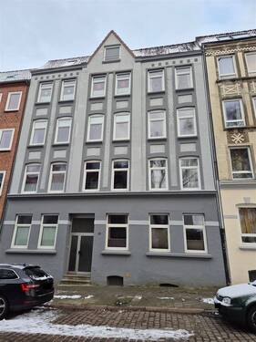 Außenansicht Braustraße 8 - Helle 2-Zimmer-Whg. mit Balkon in gepflegtem Altbau Braustr. 8, Kiel