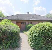 Ihr neues Zuhause: Ebenerdiger Bungalow mit Charme, Vollkeller und Potenzial - Seevetal Hittfeld