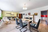 Wohnen / Essen EG - 