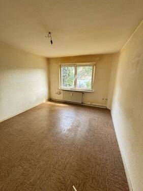 Wohnen I - DU-Meiderich - Hell - 2 Zimmer - Küche - Diele - Wannenbad mit Fenster