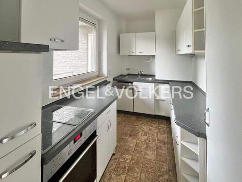 Einbauküche - 2 Zimmer Etagenwohnung in Hilden