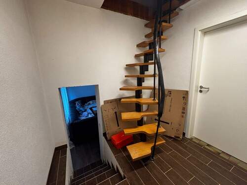 Wendeltreppe vom EG zum DG WHG 1 - 